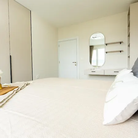 Διαμέρισμα Amazing 2 Bedroom With Sea View *