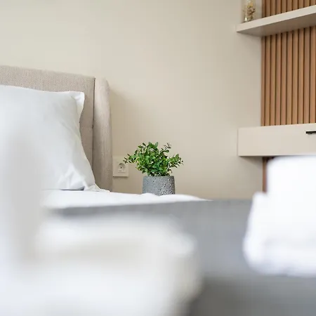 Amazing 2 Bedroom With Sea View 바르나